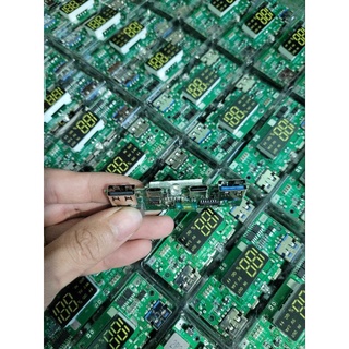 Box sạc dự phòng 18650