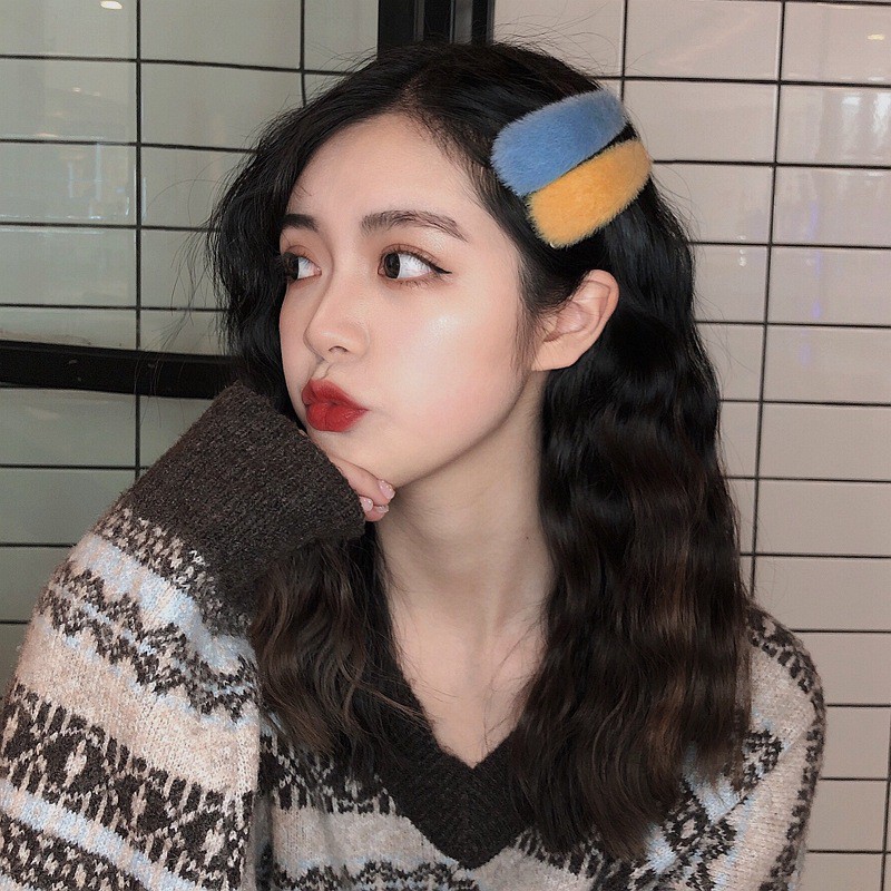 Kẹp tóc phối lông nhung thiết kế xinh xắn cho bé gái