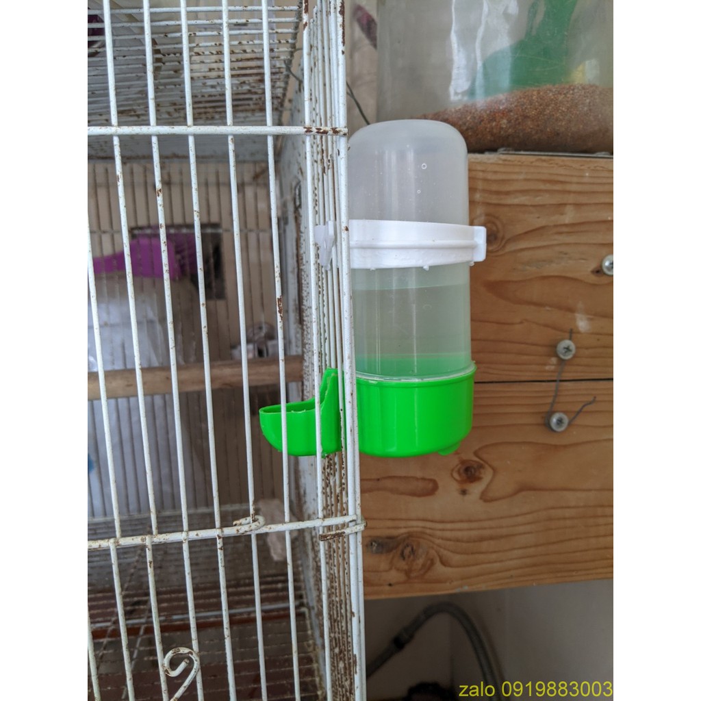 Bình nước cho vẹt yến phụng, vẹt nhỏ lovebird, cóng chim cảnh nhựa mềm - phụ kiện đồ chơi cho vẹt