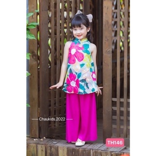 Set cổ yếm hoa bé gái