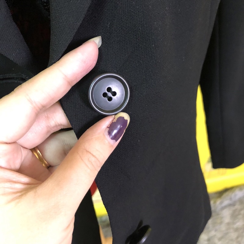 Áo khoác vest blazer đen hình thêu hàng si 2hand