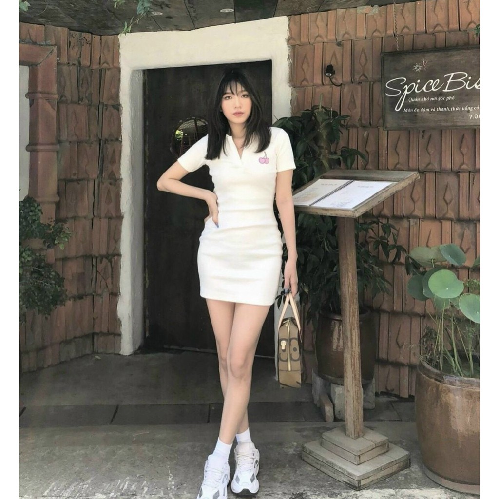 đầm ngắn borip cổ trụ thêu cherry