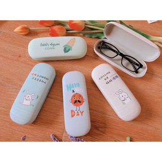 Hộp đựng kính bằng nhựa cứng cao cấp ( Nhiều mẫu kute)