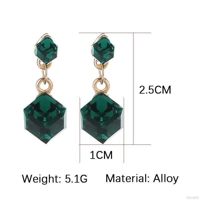 Hoa tai dáng dài thời trang dành cho nữ