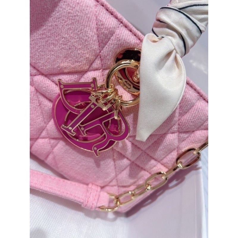 Túi Dior lady bản mới siêu ngọt ngào 2 màu xanh - hồng