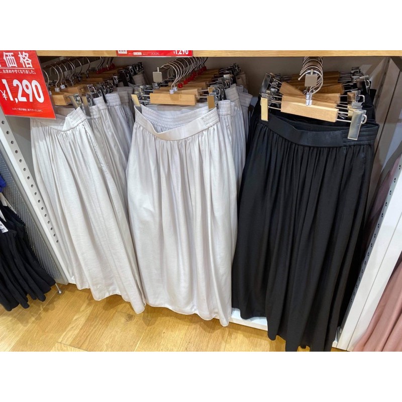 Chân váy uniqlo siêu mát mịn chuẩn aut | BigBuy360 - bigbuy360.vn