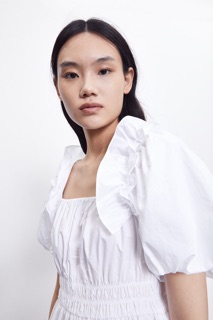 Đầm trắng Urban Revivo (thay tag)