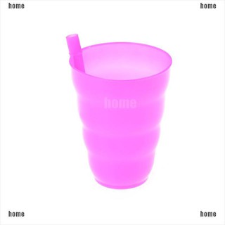 Bình Nước Có Ống Hút Thiết Kế Dễ Thương