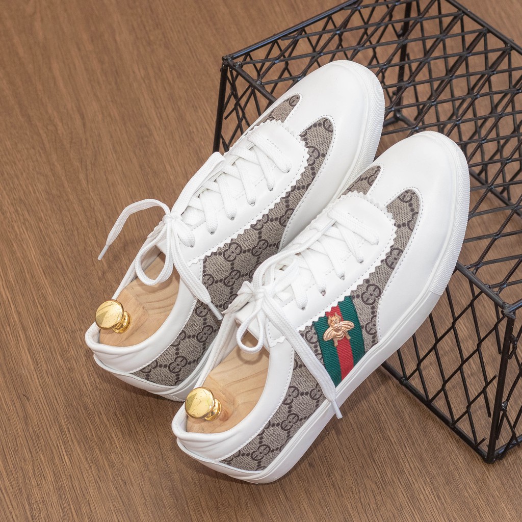 Giày sneaker thể thao trắng m42