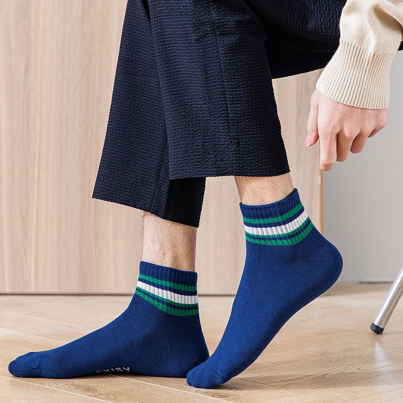 Tất cổ trung năng động mang Sneakers | Tone Xanh trắng | Có hộp | Giao nhanh 2H | Hồ Chí Minh