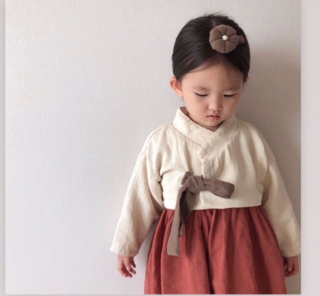 HANBOK CÁCH TÂN  BÉ GÁI
