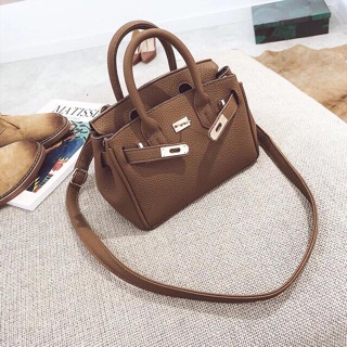 Tui HM size 20 (Sẵn màu đỏ)