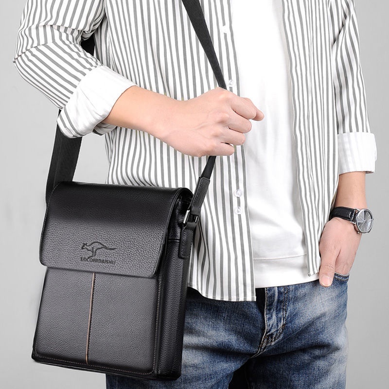 Túi đeo chéo da thật thời trang cho nam | BigBuy360 - bigbuy360.vn