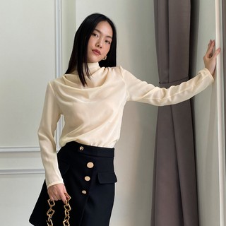 Áo cổ lọ đổ màu be EDINI - A1190