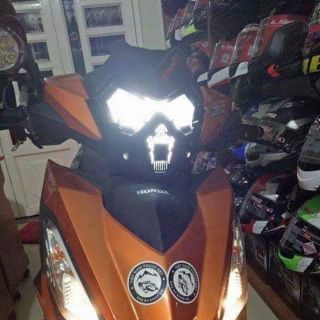 Mặt Nạ Đèn Xe Winner