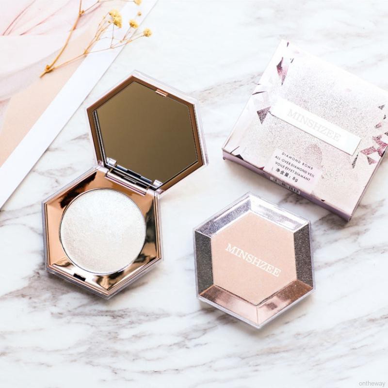 Phấn bắt sáng chống nước chống mồ hôi độ bóng sáng cao độc đáo