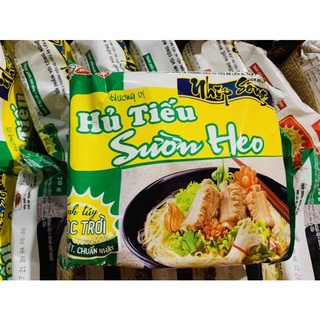 Hủ tiếu nhịp sống sườn heo