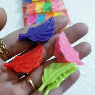 Túi 4 kẹp tóc mái hình chiếc lá cho bé (3cm)