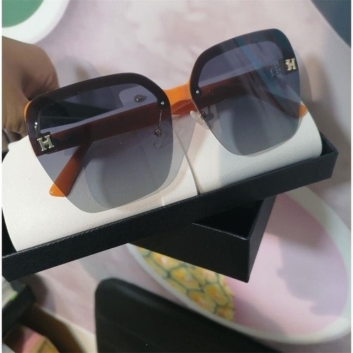 Kính mát chống tia UV400 cho cả nam và nữ