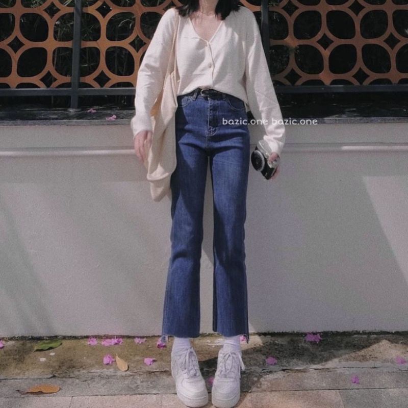 Quần jean ống đứng trơn gấu cắt chéo