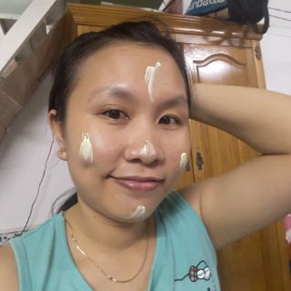 Kem Face tinh chất trà xanh