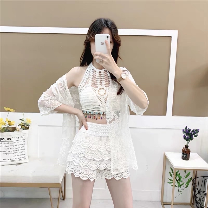 Set biển mới về - set 3 món - áo bra cổ yếm rua ngọc + quần ren tầng giả váy + choàng ren hoa hồng