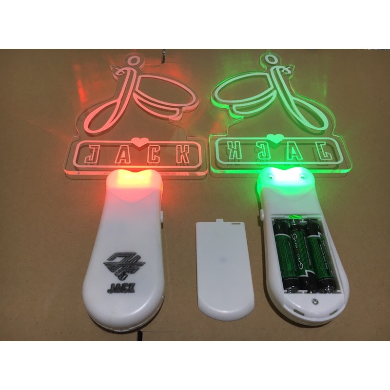 Lightstick JACK có khắc logo JACK ( loại lớn pin lớn dễ mua pin )