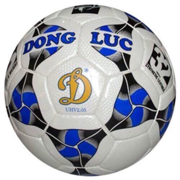 Quả bóng đá cơ bắp động lực UCV 3.05 số 5 kèm kim bơm bóng và túi lưới đựng bóng