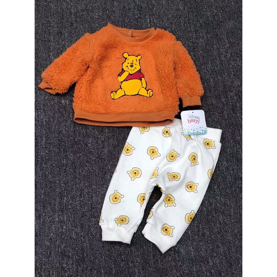 Set bộ Disney Pooh vàng