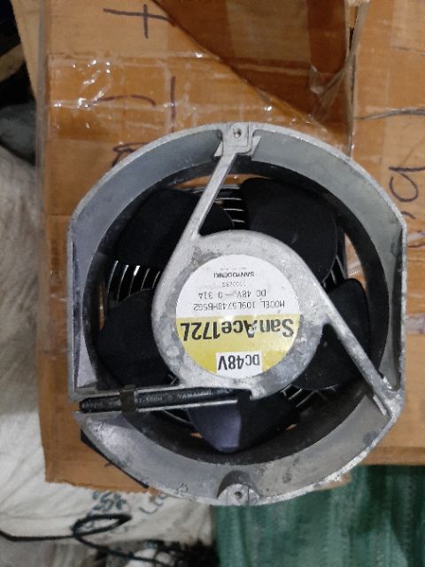 Quạt NMB-Mat 48v chạy tốt hàng rã máy. Kích cỡ 12cm