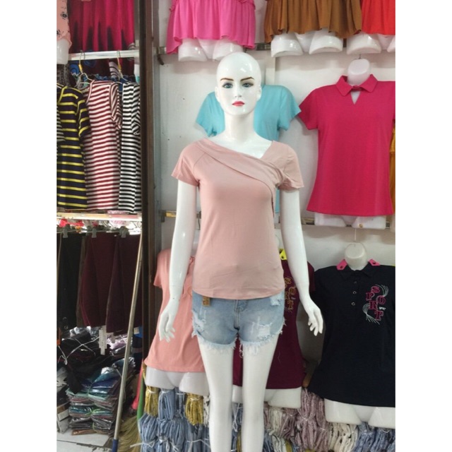 Chào lỏi áo sát nách mùa hét siêu lạ mắt và độc đáo ai lay báo e nhe đồng giá nha kh đều la hàng free sz ai lay bao e