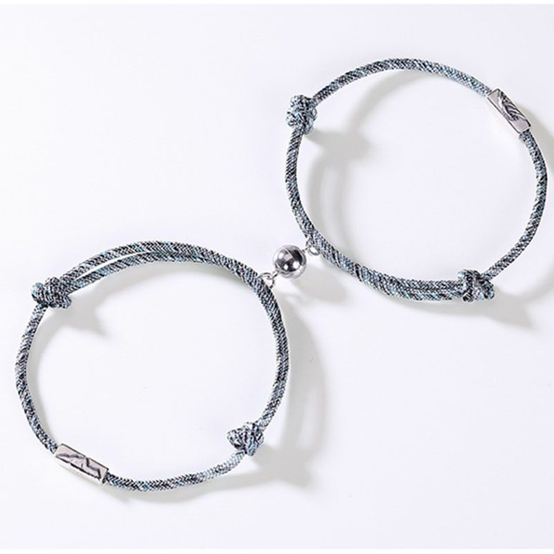 Vòng tay đôi tình yêu nam châm, lắc tay cute cho cặp đôi, bạn thân - Mita Accessories