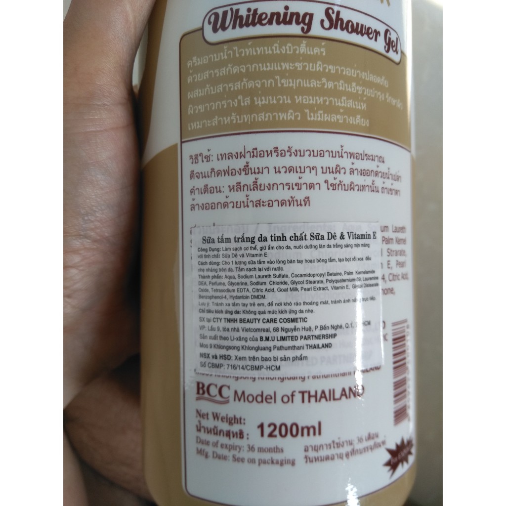 SỮA TẮM DÊ TRẮNG DA THÁI LAN 1200Ml