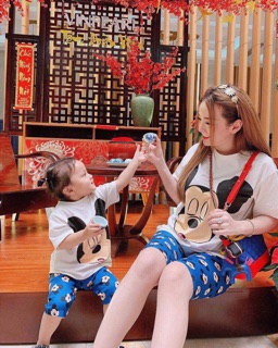 Sỉ Sét mẹ và bé