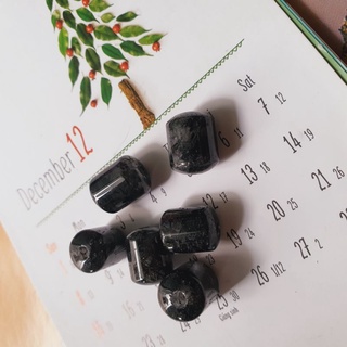Lu thống tóc đen 11x12.5 mm, 11x14mm