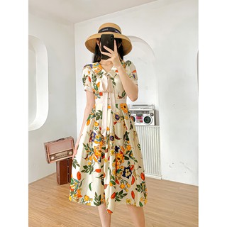 Váy xoè hoạ tiết cổ nam