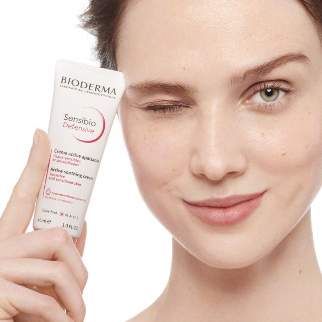 Kem Dưỡng Ẩm Bioderma Sensibio Defensive Active Soothing Cream làm dịu da thường và da nhạy cảm 40ml