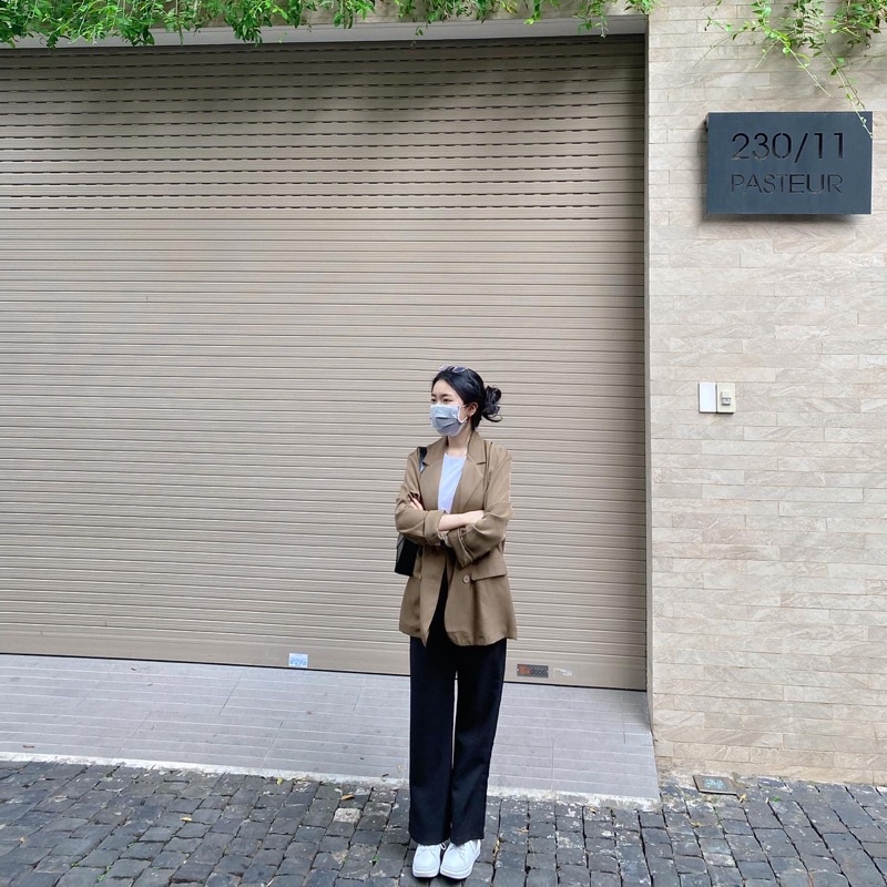 Áo khoác blazer kiểu dáng ulzzang hàn quốc | BigBuy360 - bigbuy360.vn