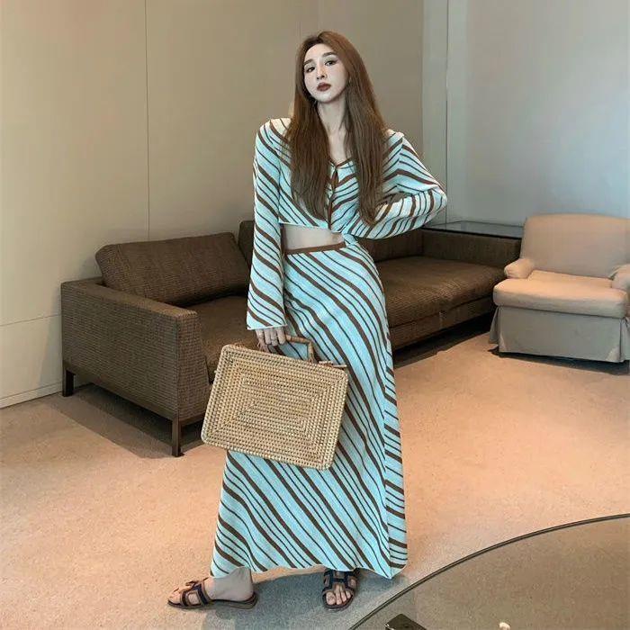 Bộ Áo Dệt Kim + Chân Váy Lưng Cao Họa Tiết Kẻ Sọc Thời Trang Mùa Hè Hàn Quốc 2022 Dành Cho Bạn Nữ