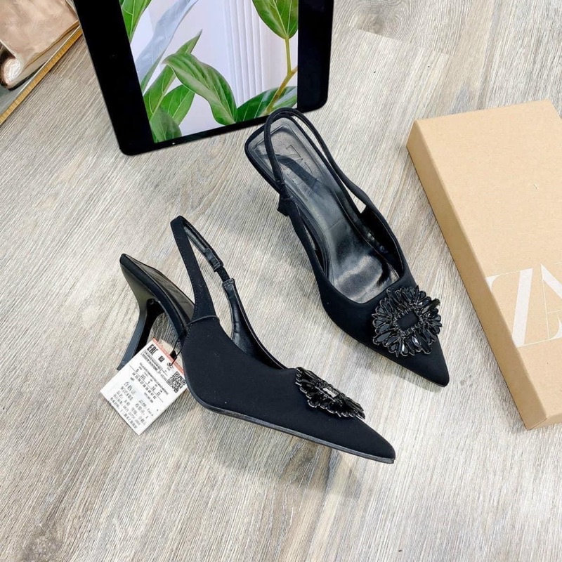 Giày za rà đính đá hàng đẹp có hộp gót nhọn 3p