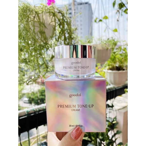 Kem dưỡng da ốc sên Goodal Premium Snail Tone Up Cream Hàn Quốc