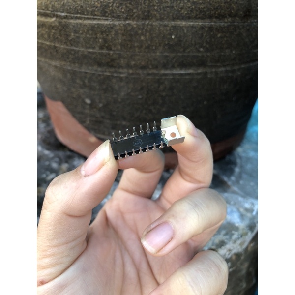 Ic LA4160 cho đài cassette