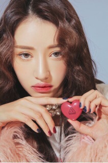 Có sẵn son dưỡng 3ce Heart Pot Lip
