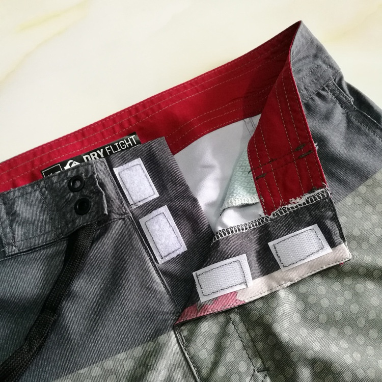 Quần Đùi Quiksilver Đi Biển Cho Nam