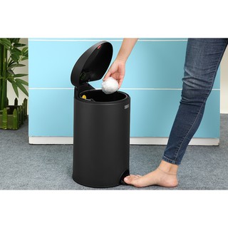 Thùng rác inox mẫu mới thung tròn đạp chân chính hãng fitis bảo hành 12 tháng.