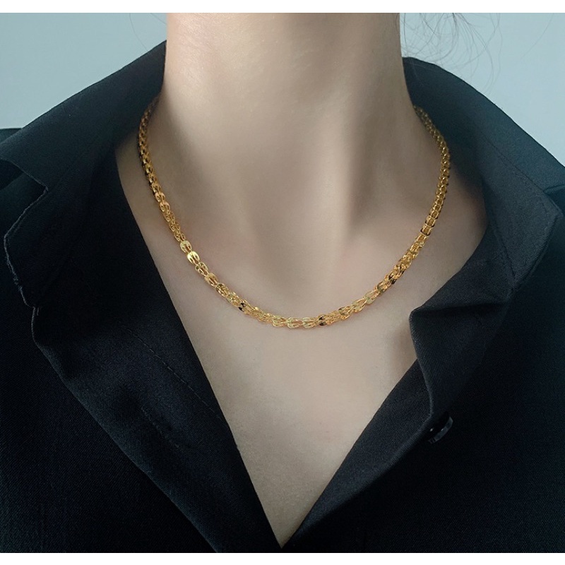 Dây chuyền/Vòng cổ titan dạng dây phụng ko đen |Nguyễn Trà Dương|