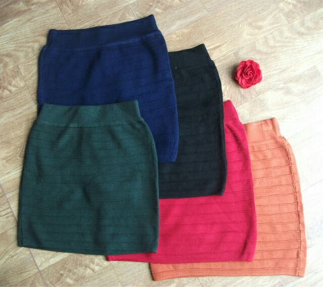 Chân váy ôm len co giãn tốt | BigBuy360 - bigbuy360.vn