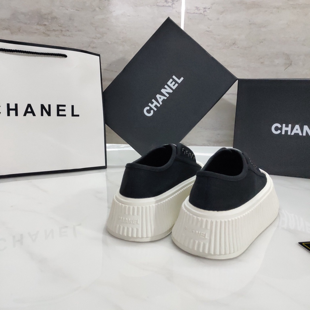 Giày Cao Su Mới &amp; Boom Đế Dày Không Hộp