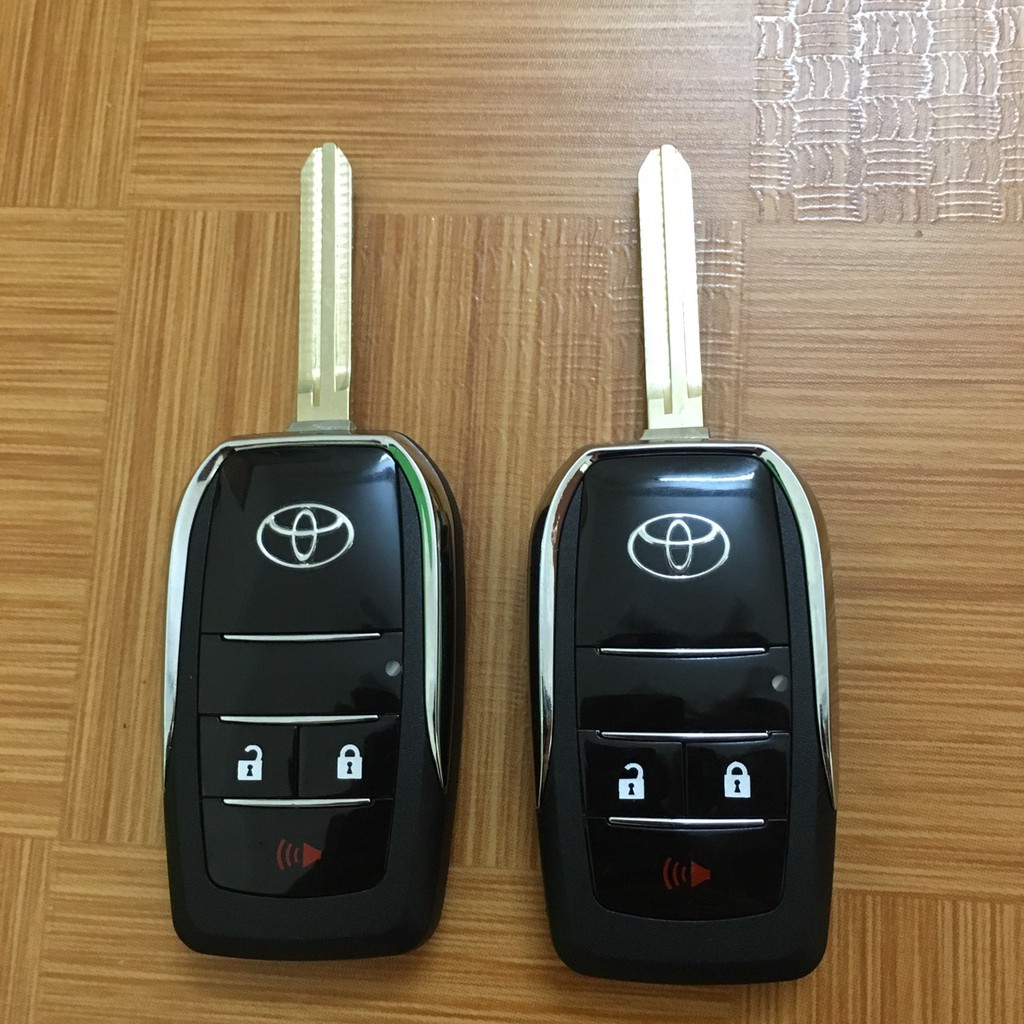 Độ vỏ chìa khóa ô tô Toyota dạng gập, thay vỏ chìa khóa từ xe Toyota, vỏ chìa khóa remote toyota