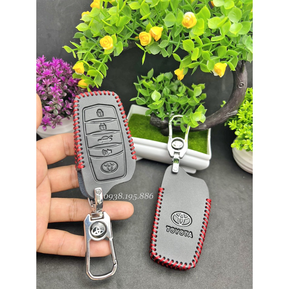 Bao Da Chìa Khóa 4 Nút thông minh xe ô tô toyota Hilux, Land Cruiser, Innova, Prado, Camry, Fortuner, Rav 4